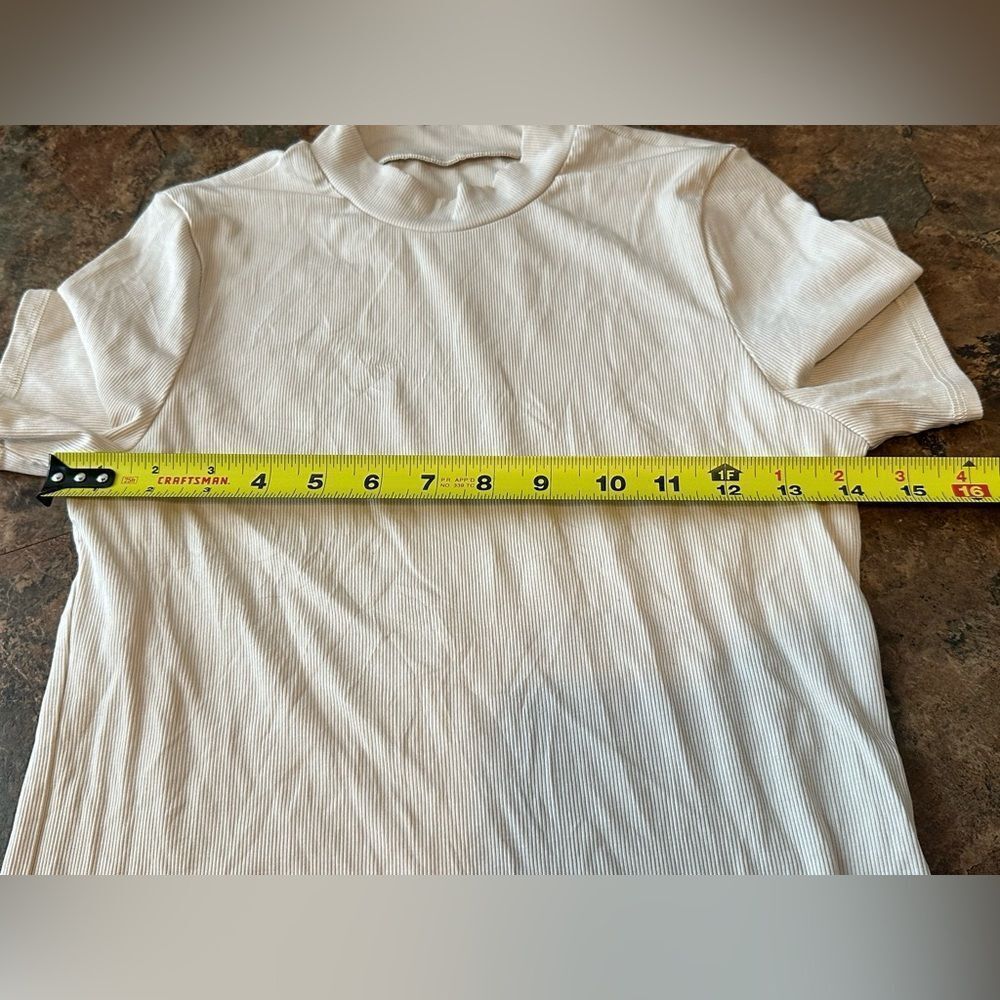 Vuori Pose Ribbed Fitted T-shirt Tee Mockneck Style Crop - Picture 5 of 5